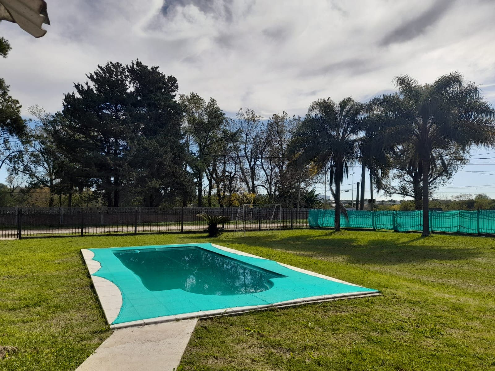 Imagen de la propiedad LOTES EN VENTA CALLE HORNEROS
