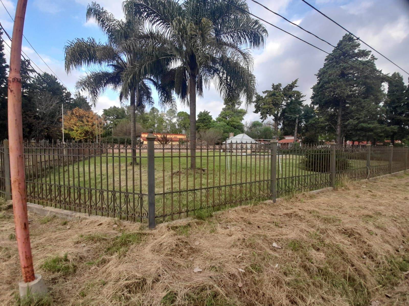Imagen de la propiedad LOTES EN VENTA CALLE HORNEROS