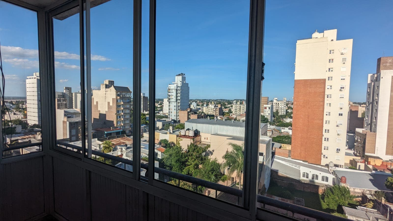 Imagen de la propiedad VENDO DPTO EN CALLE SAN JUAN Y URUGUAY