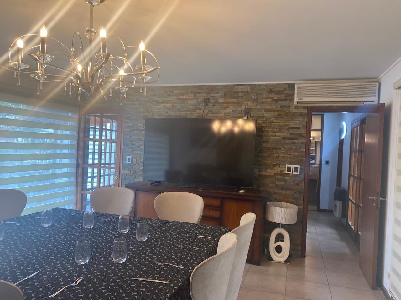 Imagen de la propiedad CASA EN VENTA ZONA THOMPSON