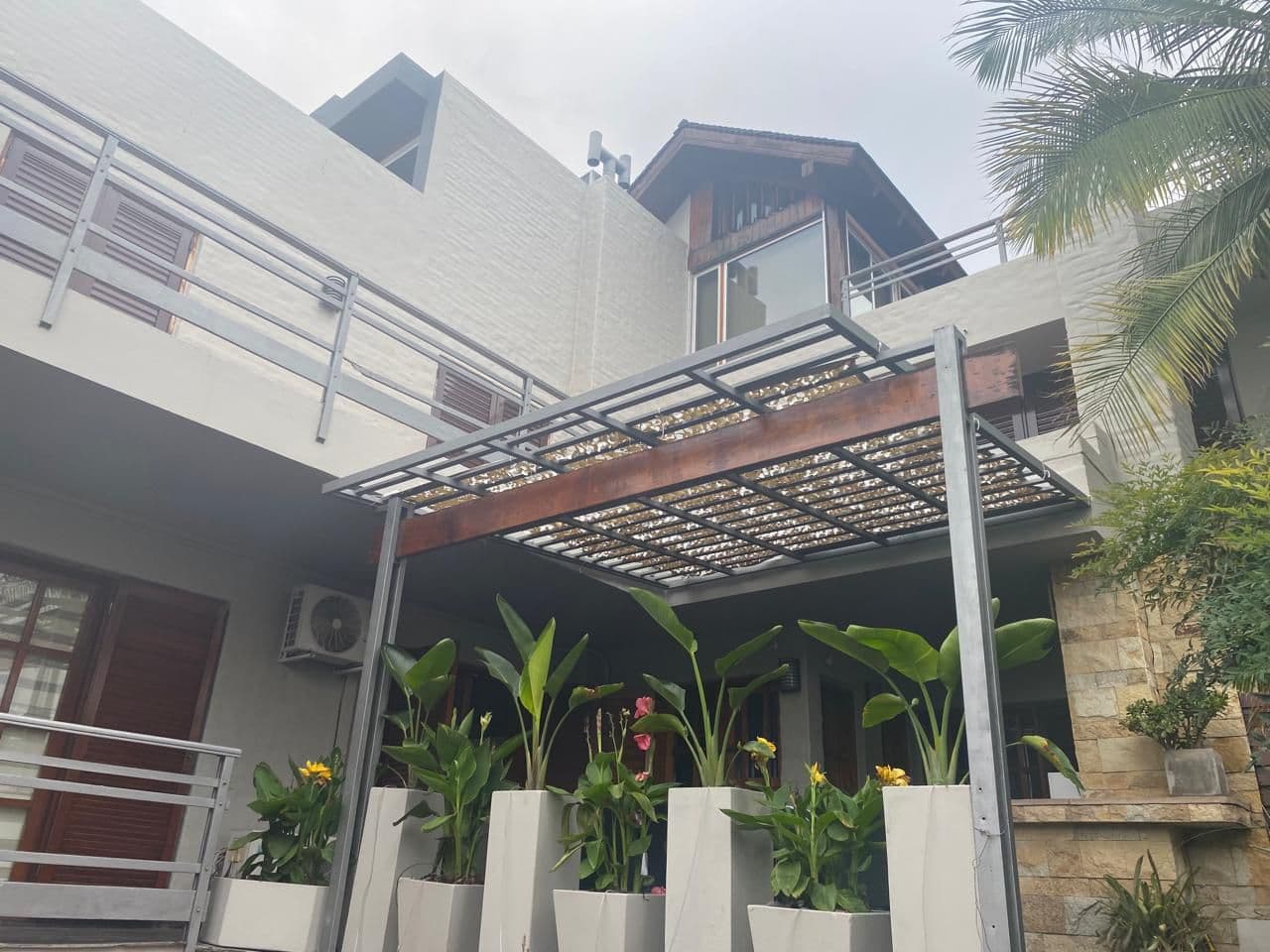 Imagen de la propiedad CASA EN VENTA ZONA THOMPSON