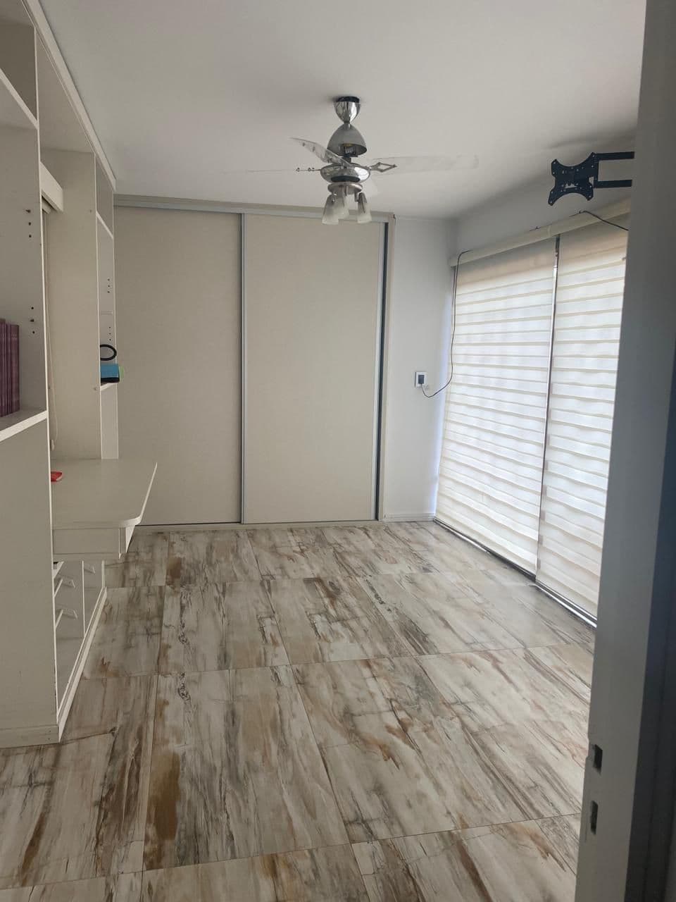 Imagen de la propiedad CASA EN VENTA ZONA THOMPSON