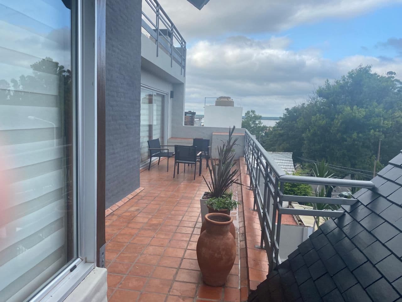 Imagen de la propiedad CASA EN VENTA ZONA THOMPSON