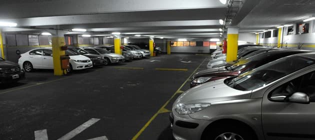 Imagen de la propiedad SE ALQUILA/VENDE COCHERA EN CALLE LA PAZ Y SAN MARTIN