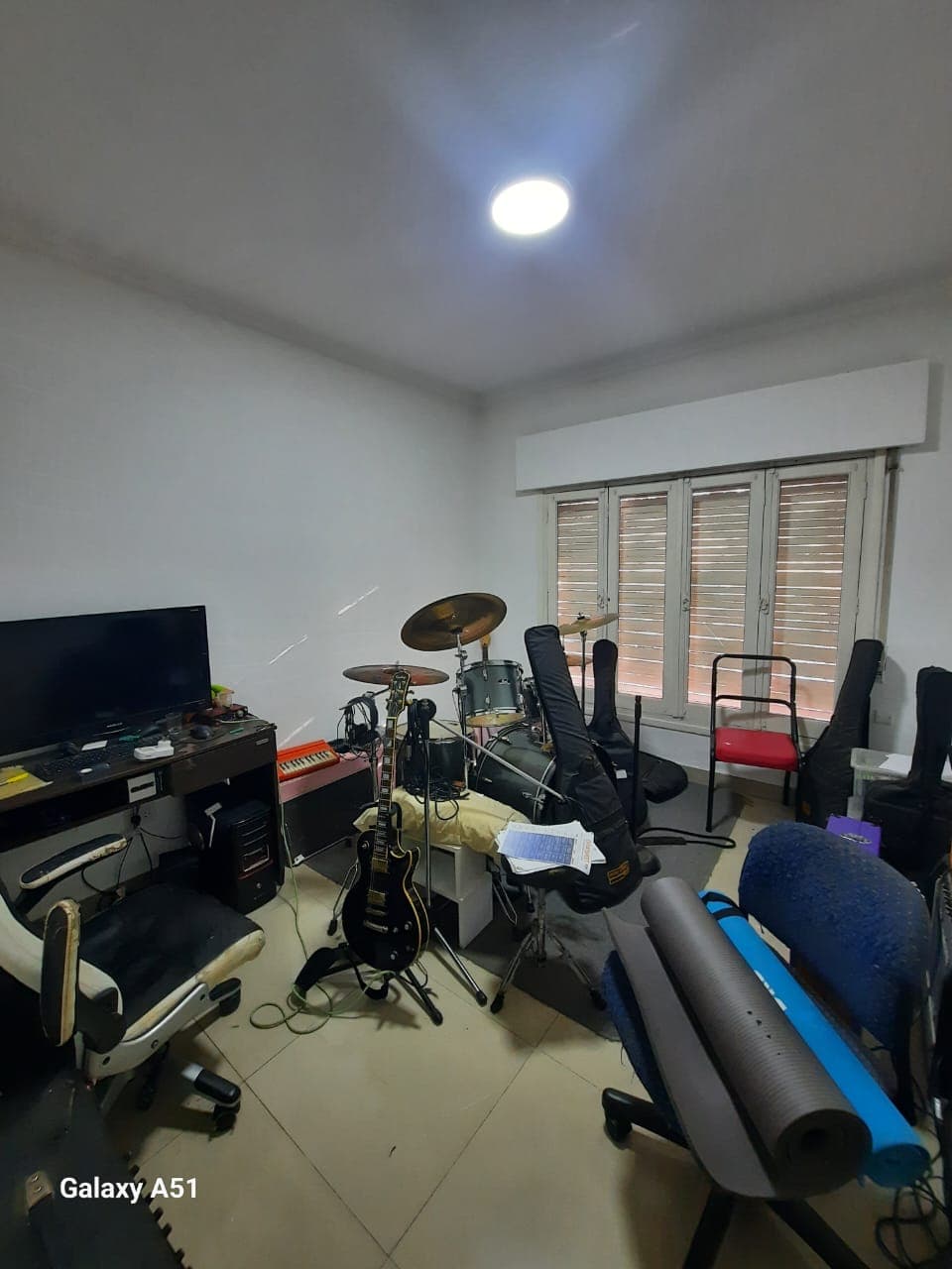 Imagen de la propiedad CASA EN VENTA AV. RAMIREZ