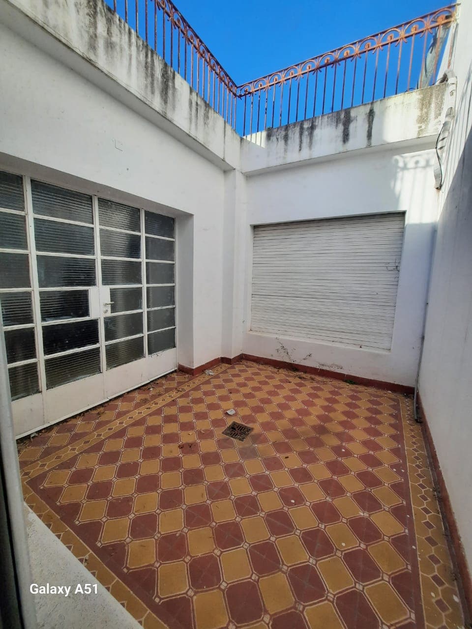 Imagen de la propiedad CASA EN VENTA AV. RAMIREZ