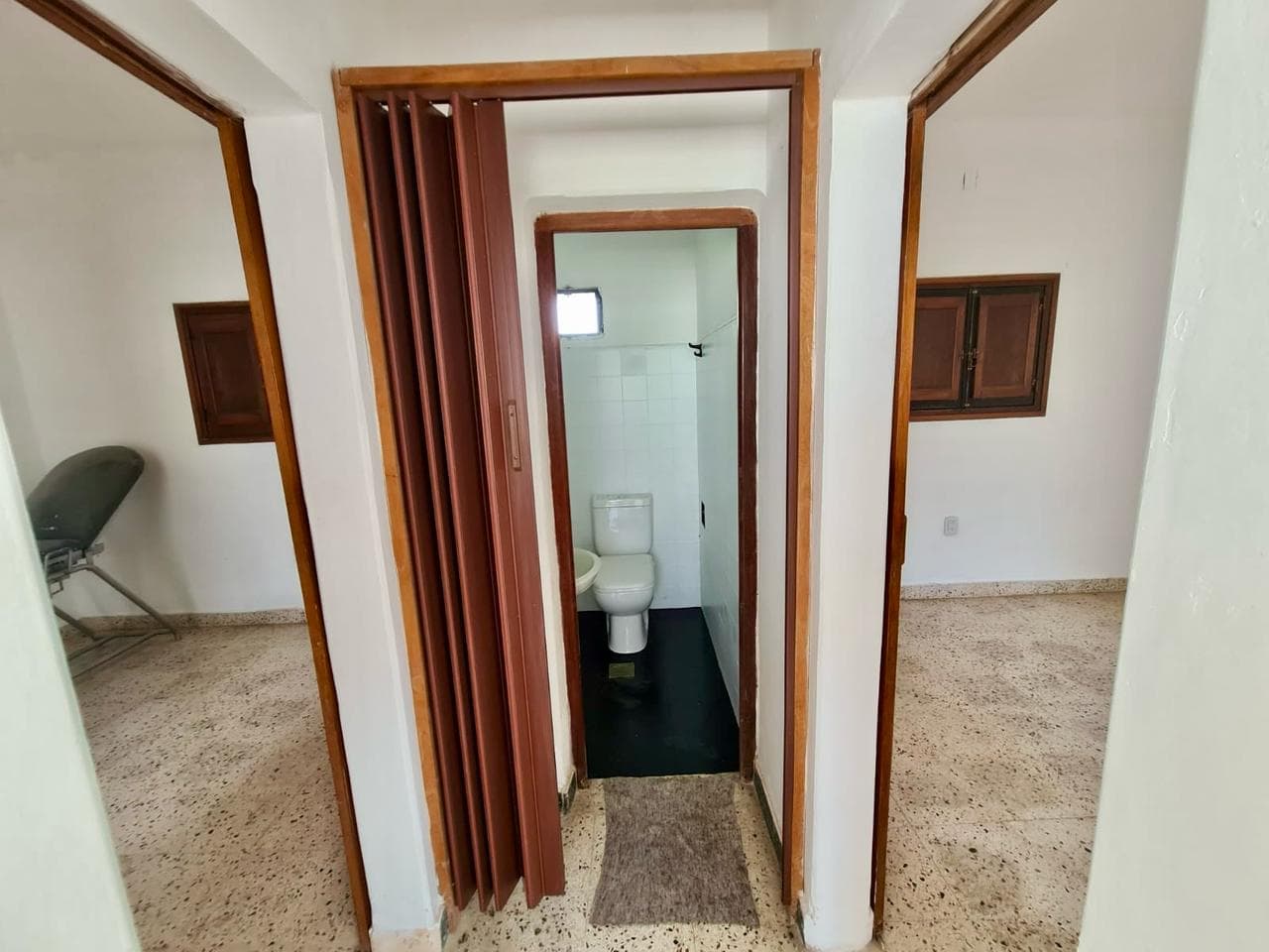 Imagen de la propiedad CASA RESTAURADA A NUEVO A LA VENTA