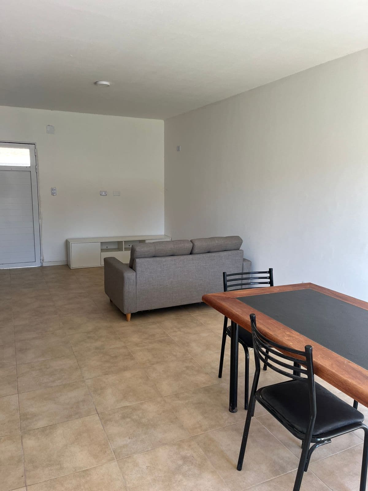Imagen de la propiedad DUPLEX EN VENTA 
