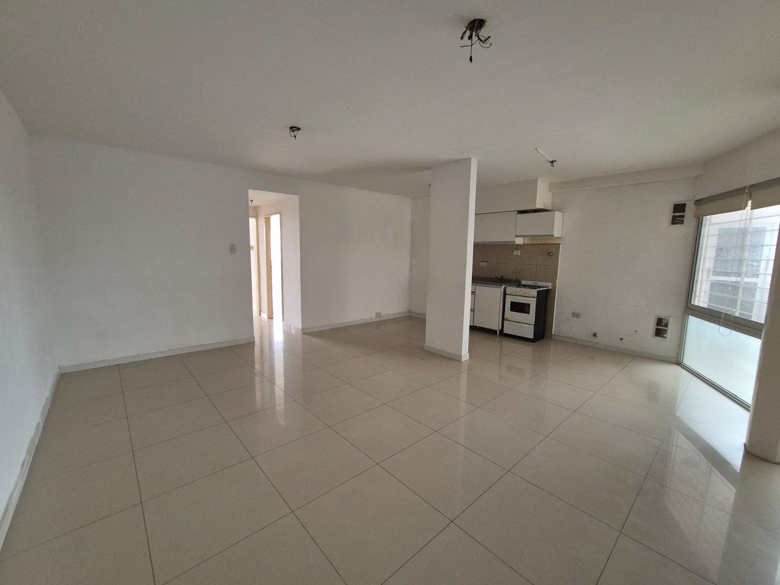 Imagen de la propiedad DEPARTAMENTO EN VENTA 2 DORMITORIOS CON COCHERA (APTO CREDITO)