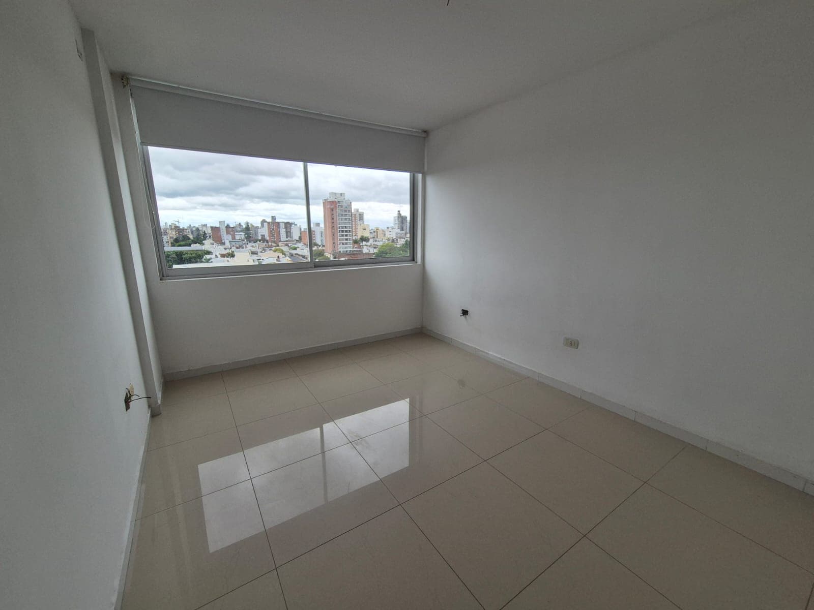 DEPARTAMENTO EN VENTA 2 DORMITORIOS CON COCHERA (APTO CREDITO)