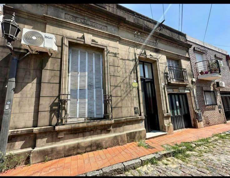 CASA EN VENTA 3 DORMITORIOS (APTA CREDITO)