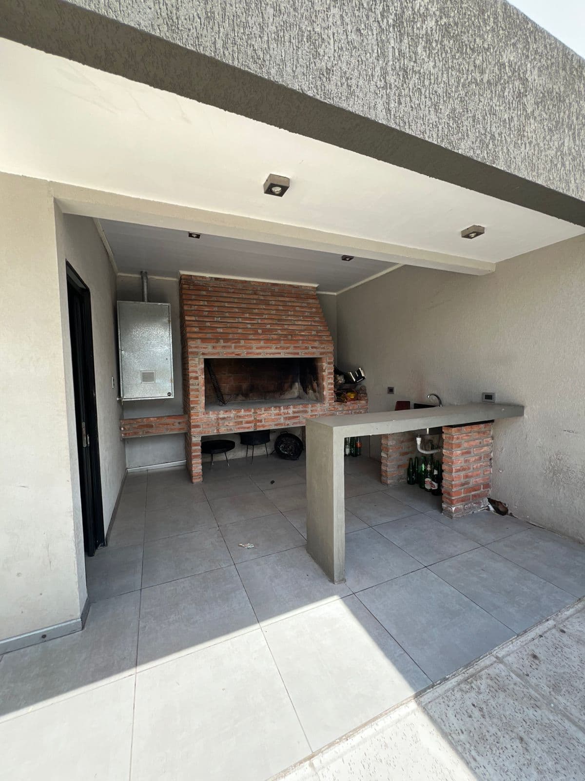 Imagen de la propiedad CASA A LA VENTA