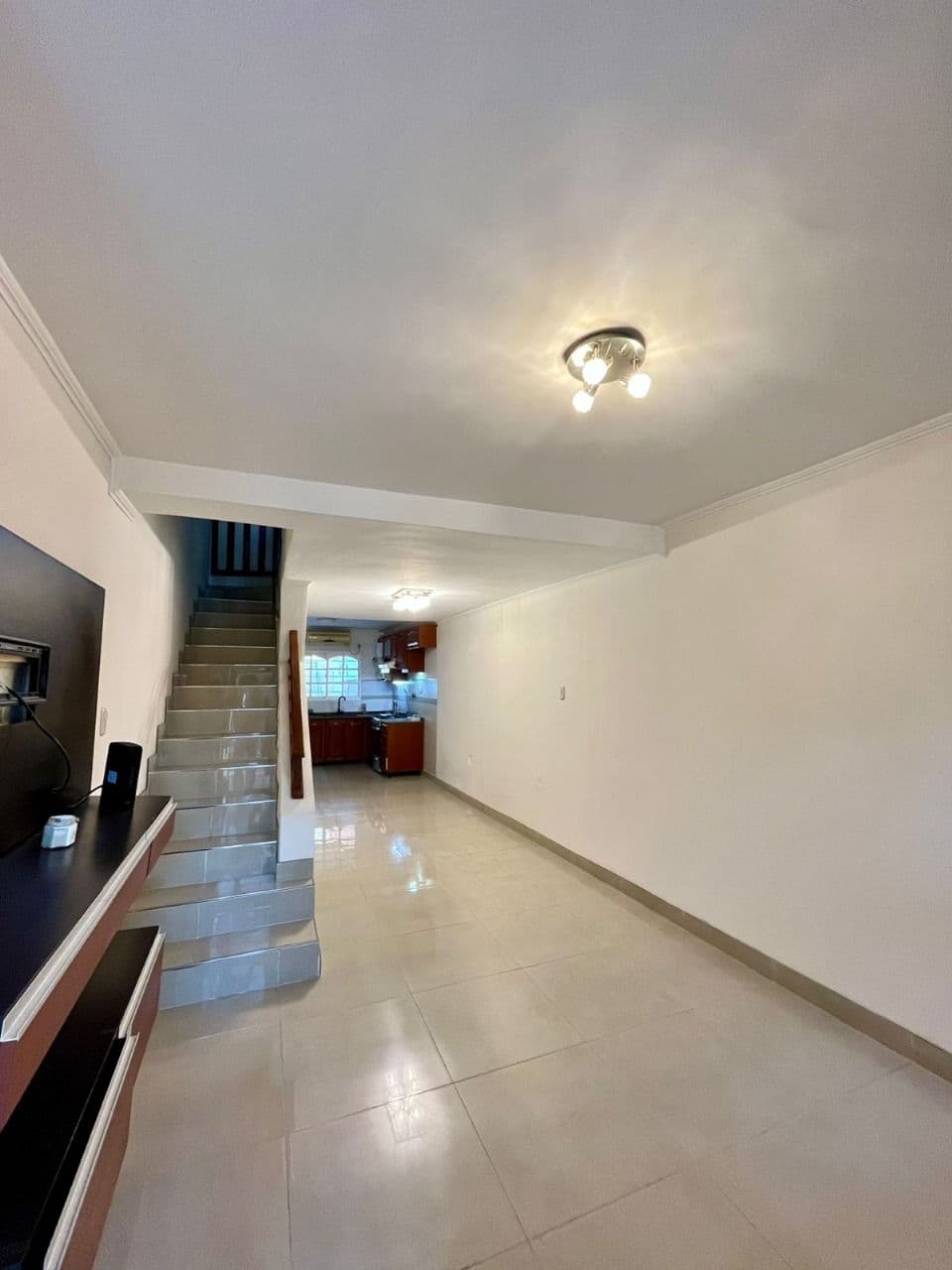Imagen de la propiedad DÚPLEX EN VENTA – ZONA PARACAO, PARANÁ