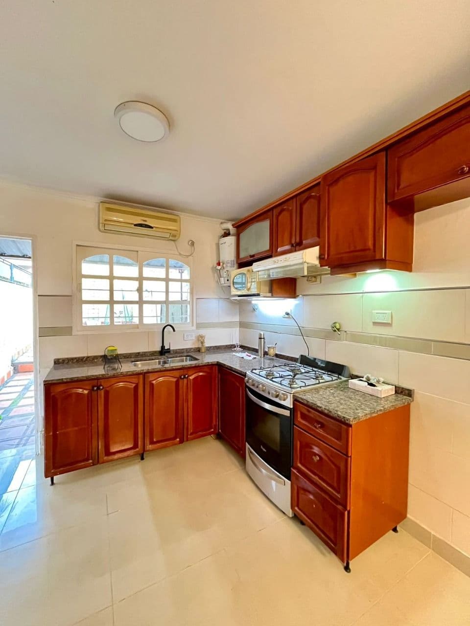 Imagen de la propiedad DÚPLEX EN VENTA – ZONA PARACAO, PARANÁ