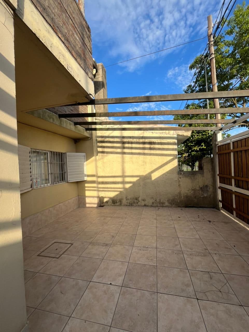 Imagen de la propiedad CASA EN VENTA – ZONA BASE AÉREA (APTA CREDITO)