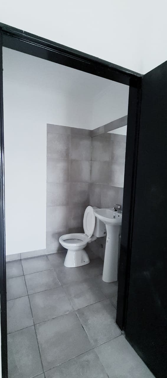 Imagen de la propiedad Local comercial zona puerto de Paran谩