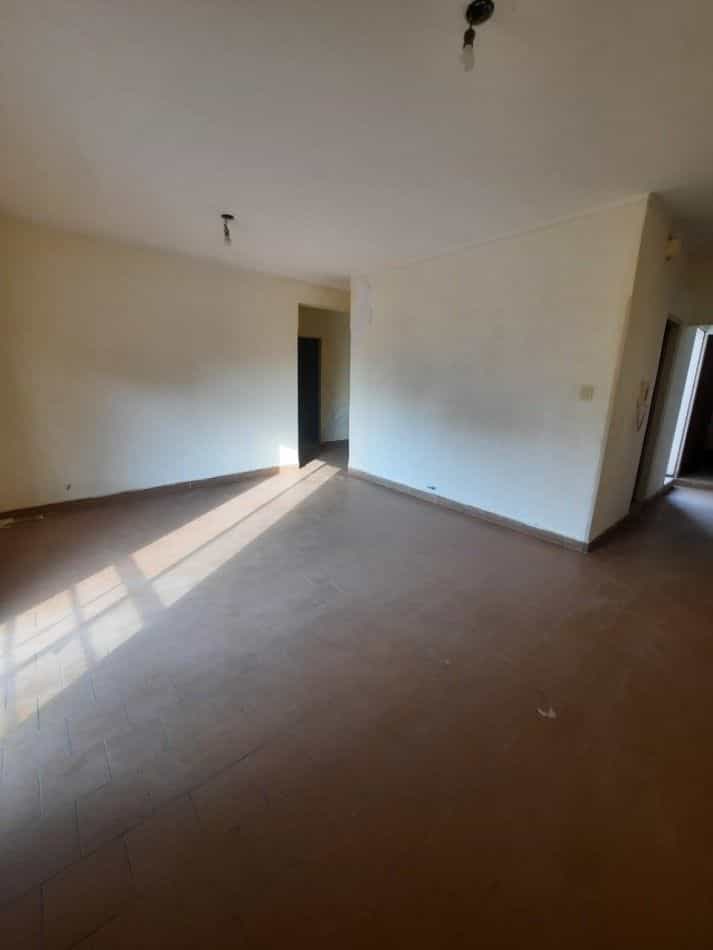 Imagen de la propiedad VENTA - PH 4 AMBIENTES - ZONA RAMIREZ Y 25 DE MAYO