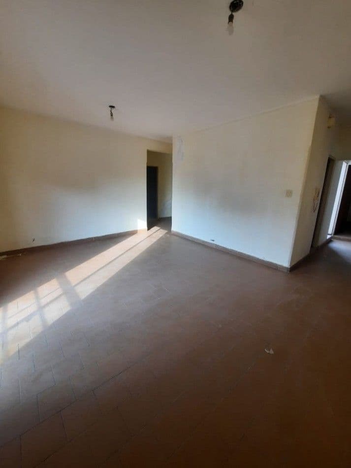 Imagen de la propiedad VENTA - PH 4 AMBIENTES - ZONA RAMIREZ Y 25 DE MAYO