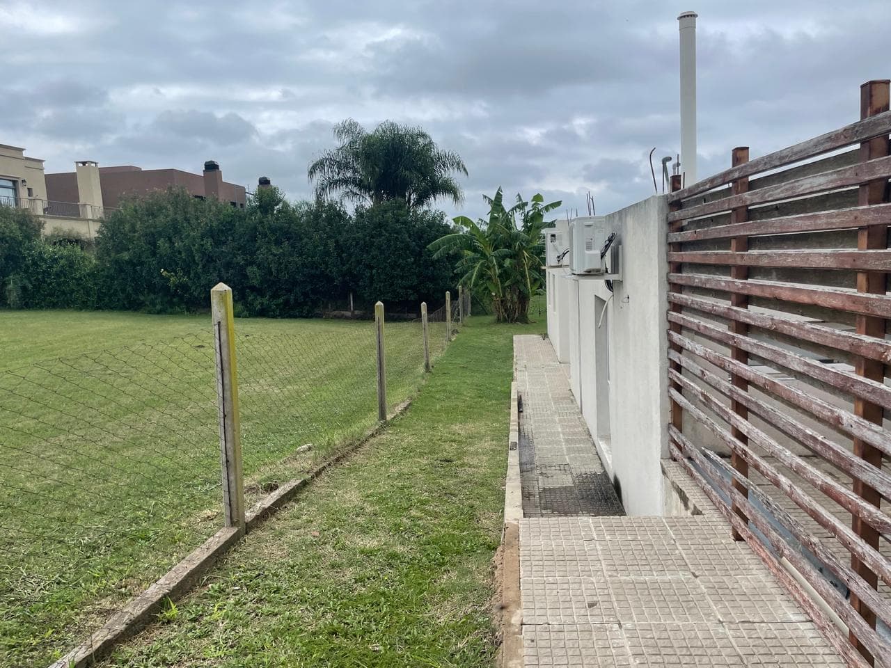 Imagen de la propiedad CASA EN VENTA BARRIO SANTA CANDIDA