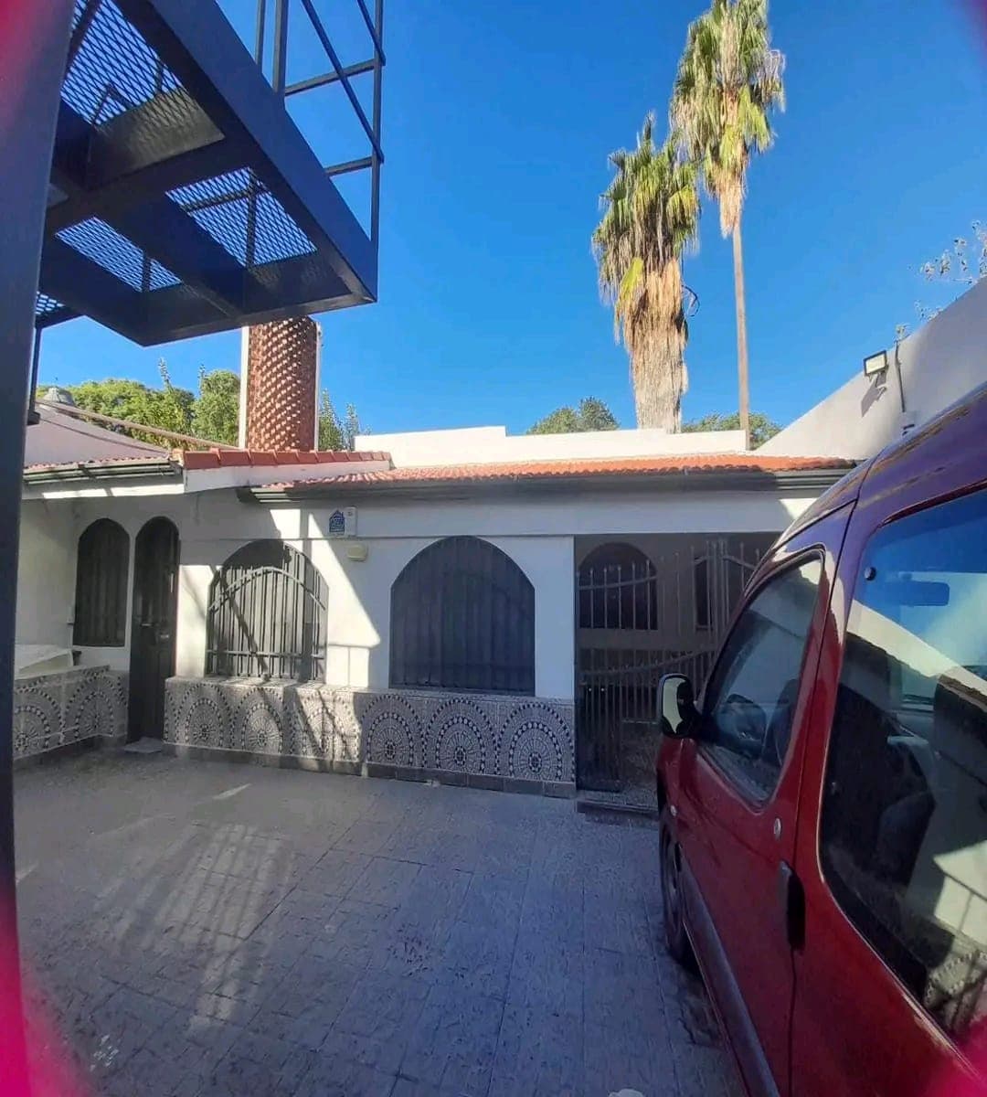 Imagen de la propiedad Venta casa zona Thompson