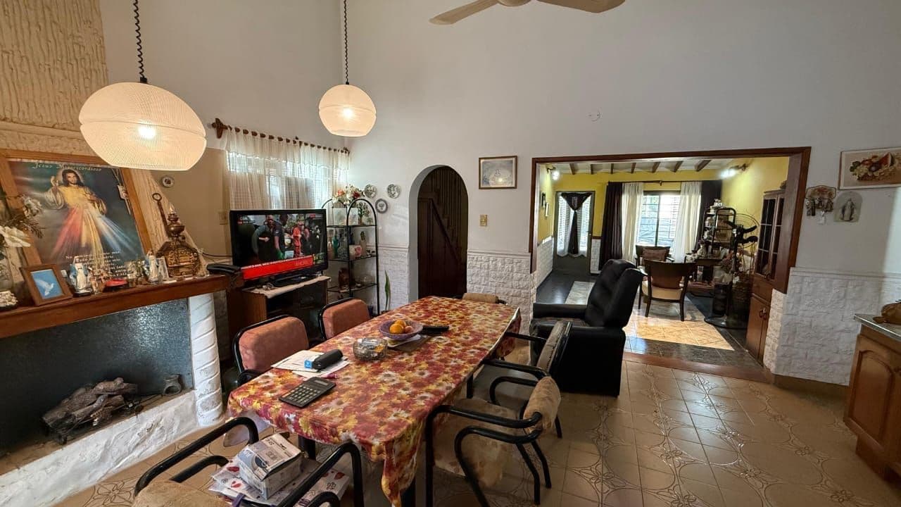 Imagen de la propiedad CASA EN VENTA ZONA PARACAO