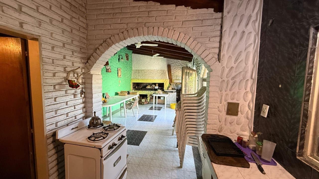 Imagen de la propiedad CASA EN VENTA ZONA PARACAO