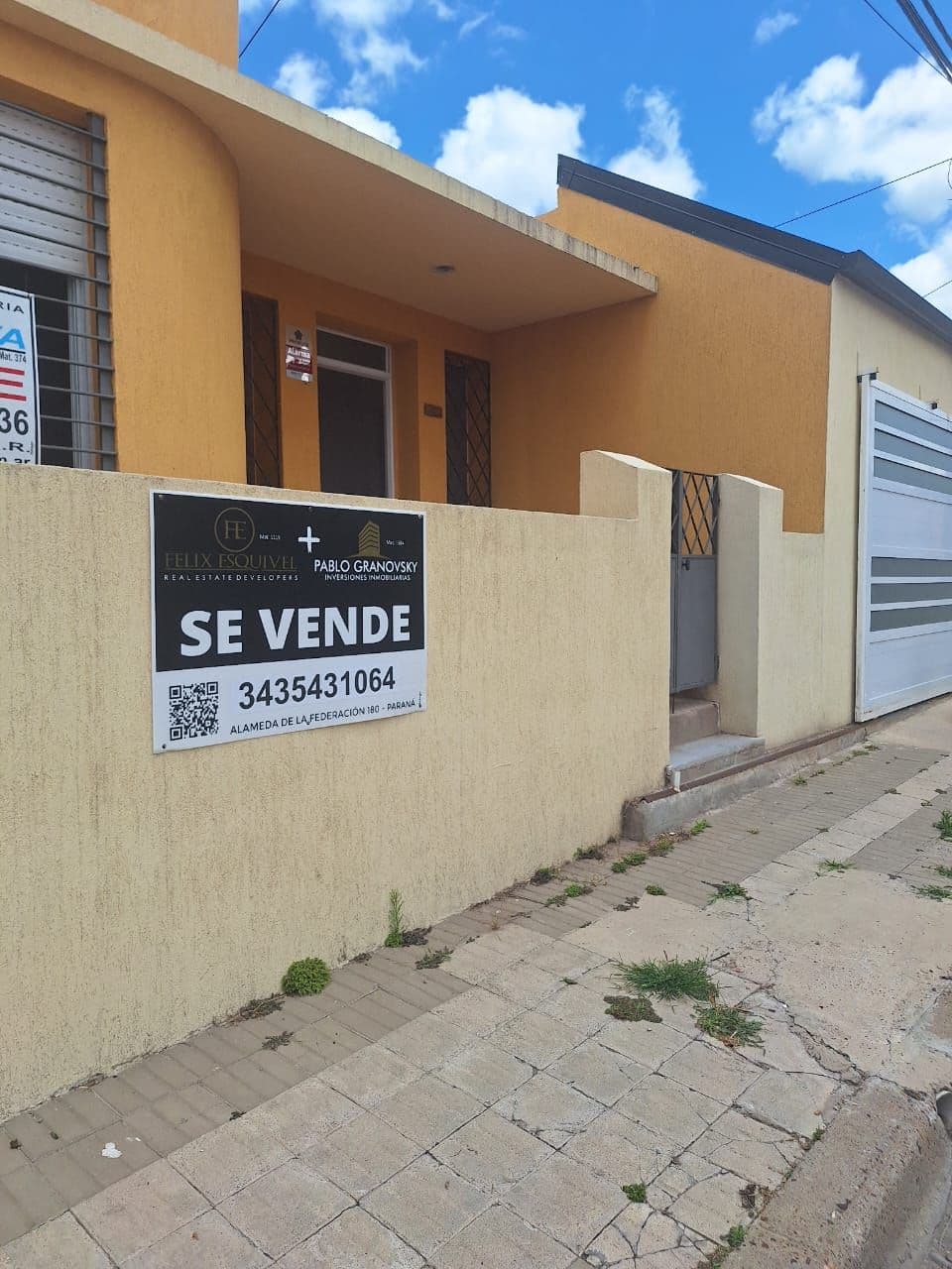 Imagen de la propiedad CASA EN VENTA A REFACCIONAR (APTA CREDITO)