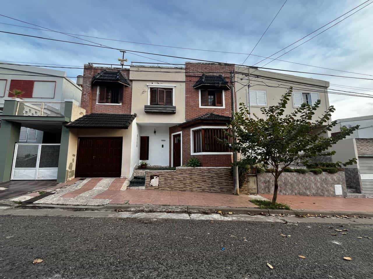 VENTA DE PROPIEDAD - BARRIO ATRA, PARANÁ (APTA CREDITO)