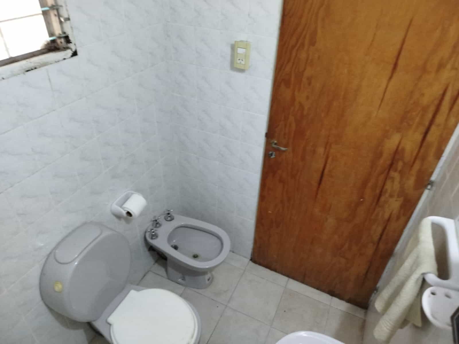 Imagen de la propiedad VENTA DE QUINCHO AMPLIO