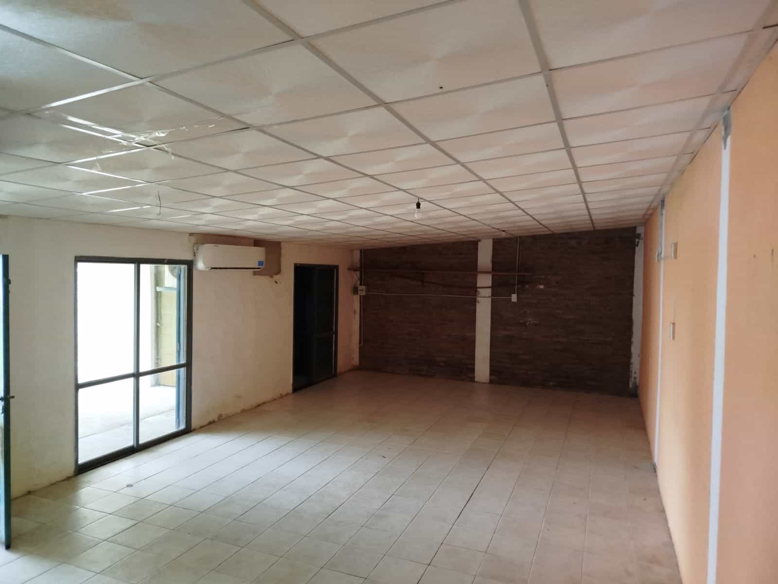 Imagen de la propiedad VENTA DE QUINCHO AMPLIO