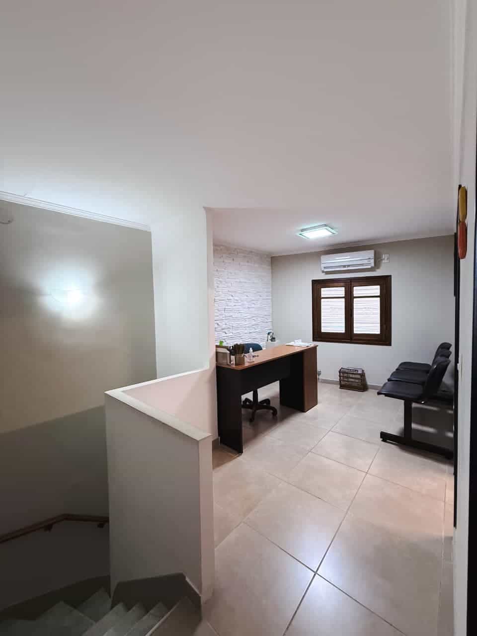 Imagen de la propiedad VENTA | CASA + ESTUDIO PROFESIONAL