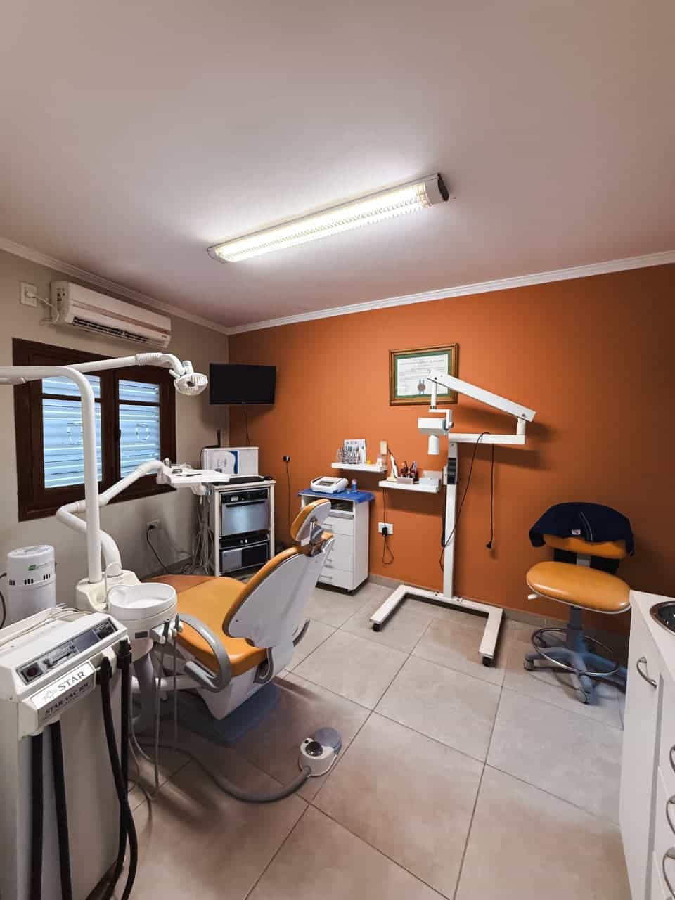 Imagen de la propiedad VENTA | CASA + ESTUDIO PROFESIONAL