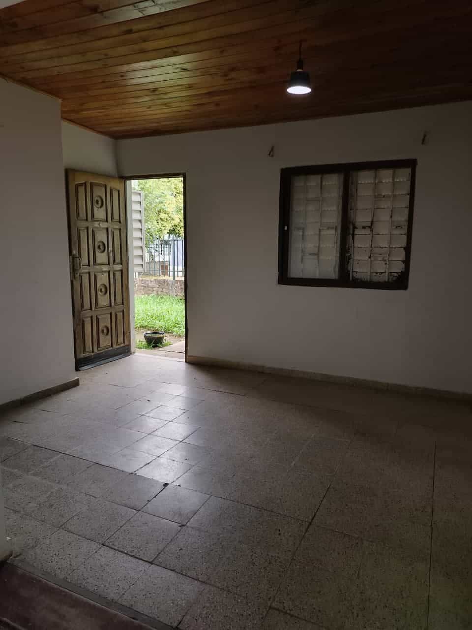 Imagen de la propiedad CASA ESQUINA EN VENTA - PARANA
