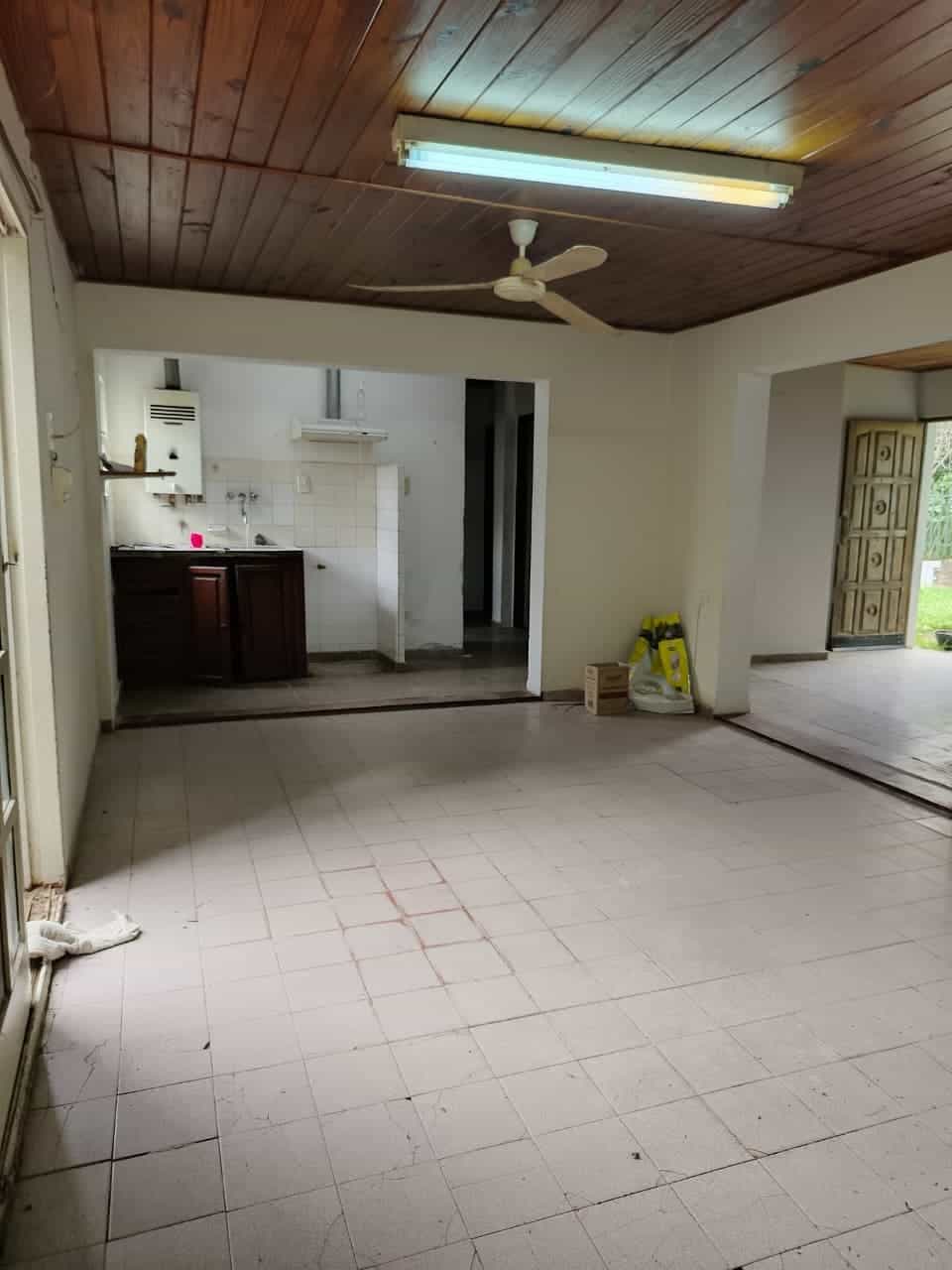 Imagen de la propiedad CASA ESQUINA EN VENTA - PARANA