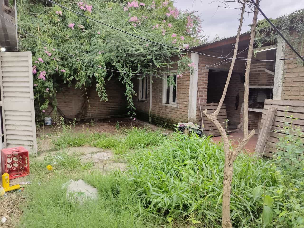 Imagen de la propiedad CASA ESQUINA EN VENTA - PARANA