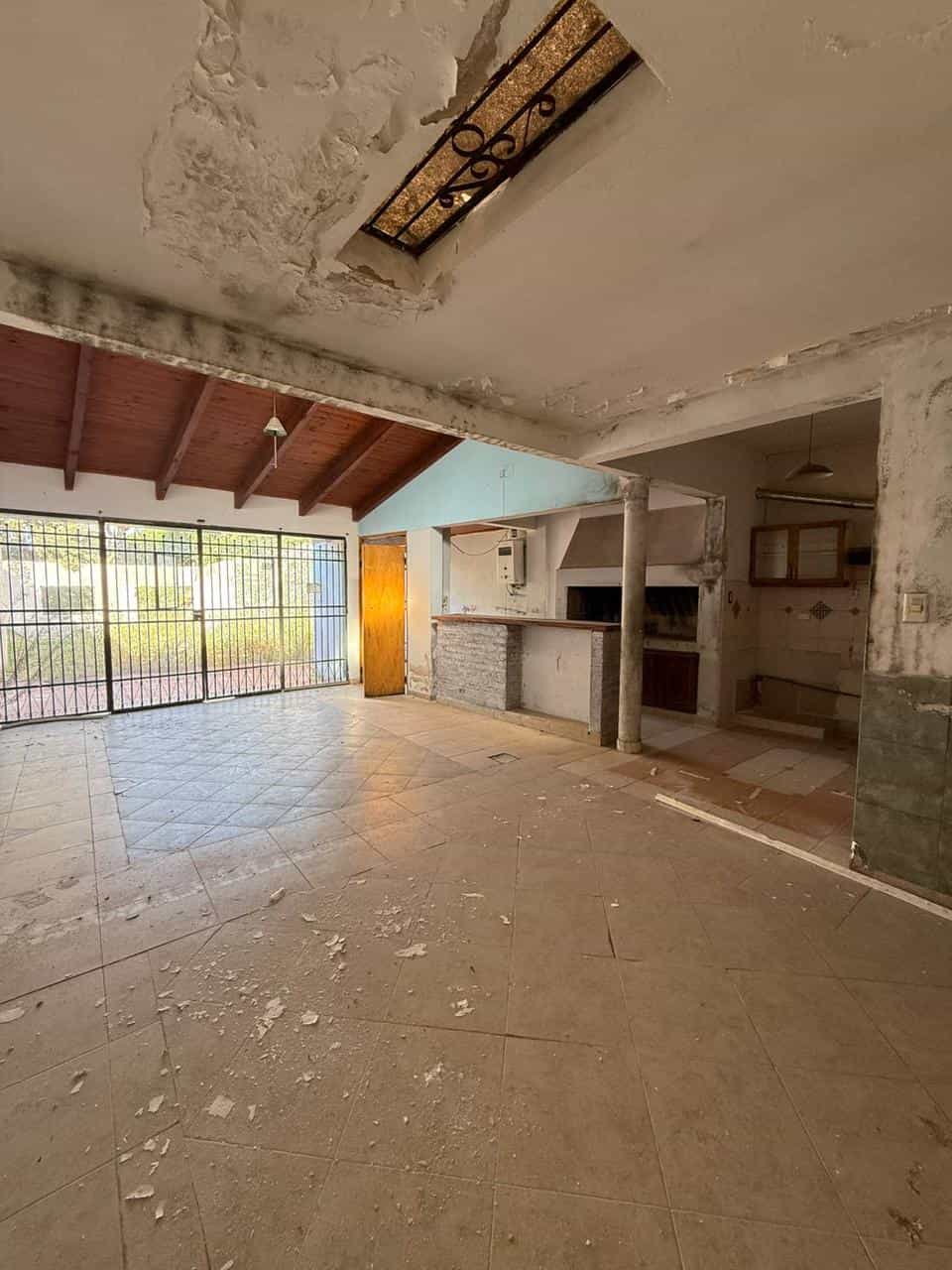 Imagen de la propiedad PROPIEDAD A RECICLAR EN VENTA