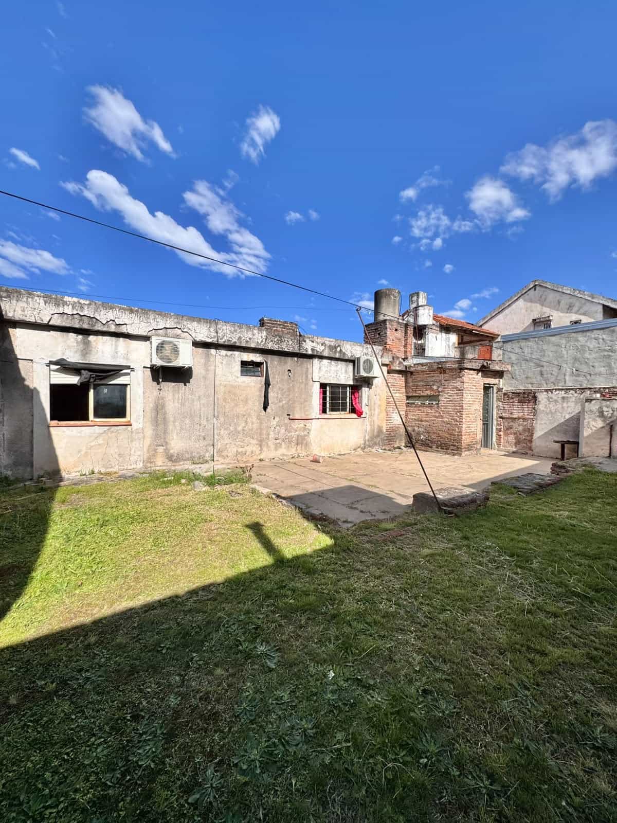 Imagen de la propiedad CASA EN VENTA – LAGUNA DE LOS BERROS | BARRIO PARACAO