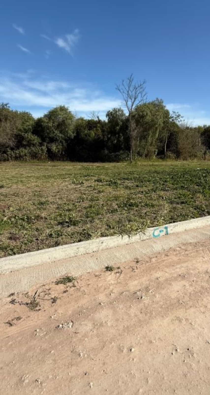 TERRENO EN VENTA | ZONA LEBENSHON Y BAEZ
