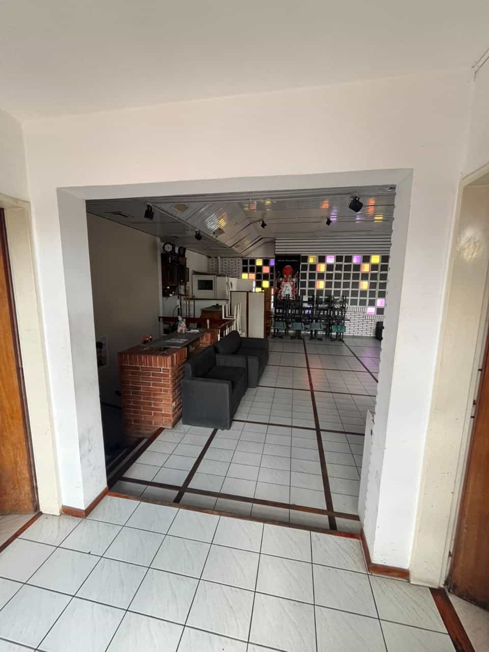 Imagen de la propiedad INMUEBLE CÉNTRICO EN VENTA – IDEAL PARA USO COMERCIAL O PROFESIONAL