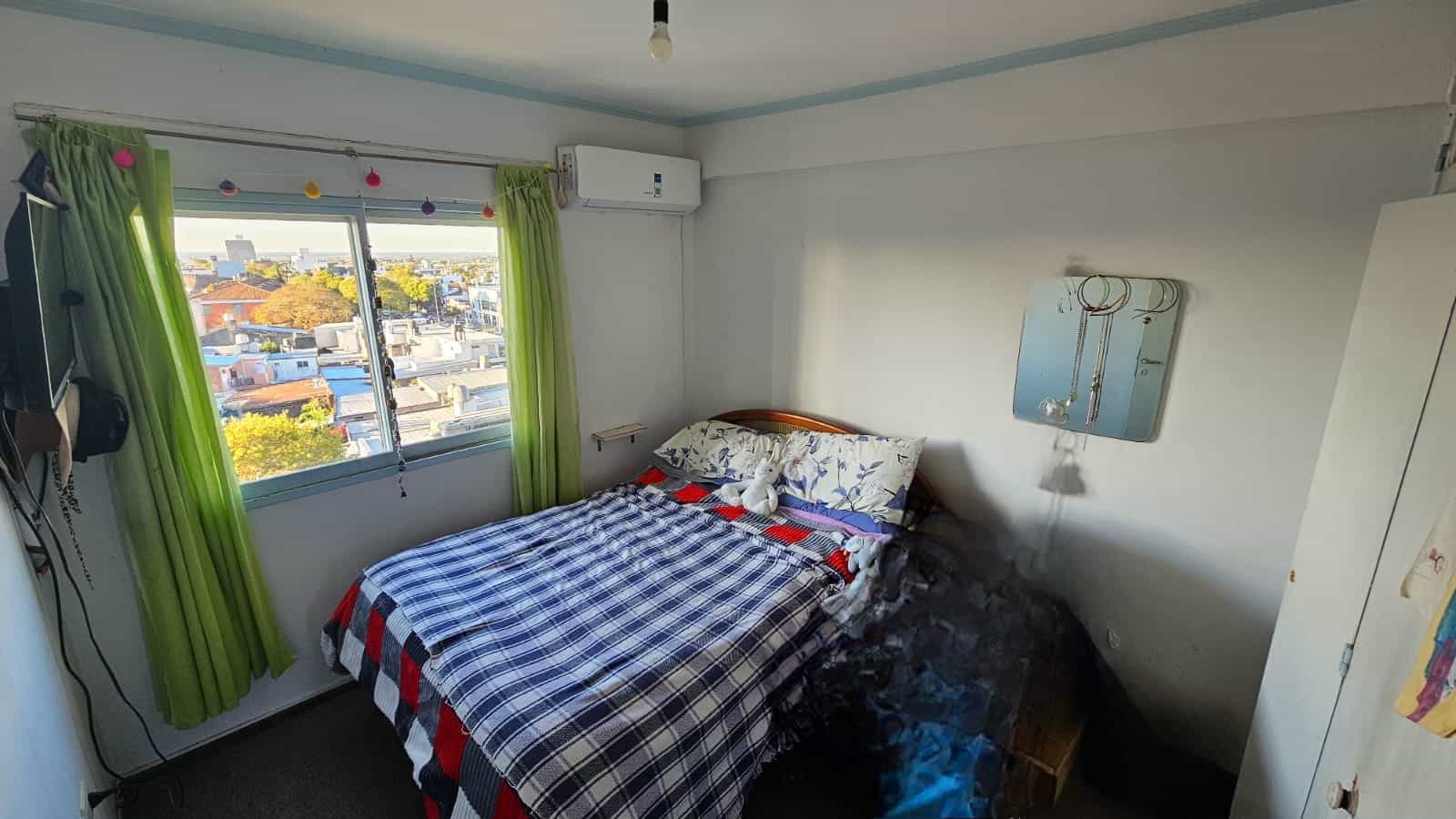 Imagen de la propiedad DEPARTAMENTO EN VENTA DE DOS DORMITORIOS CON COCHERA (APTA CREDITO)