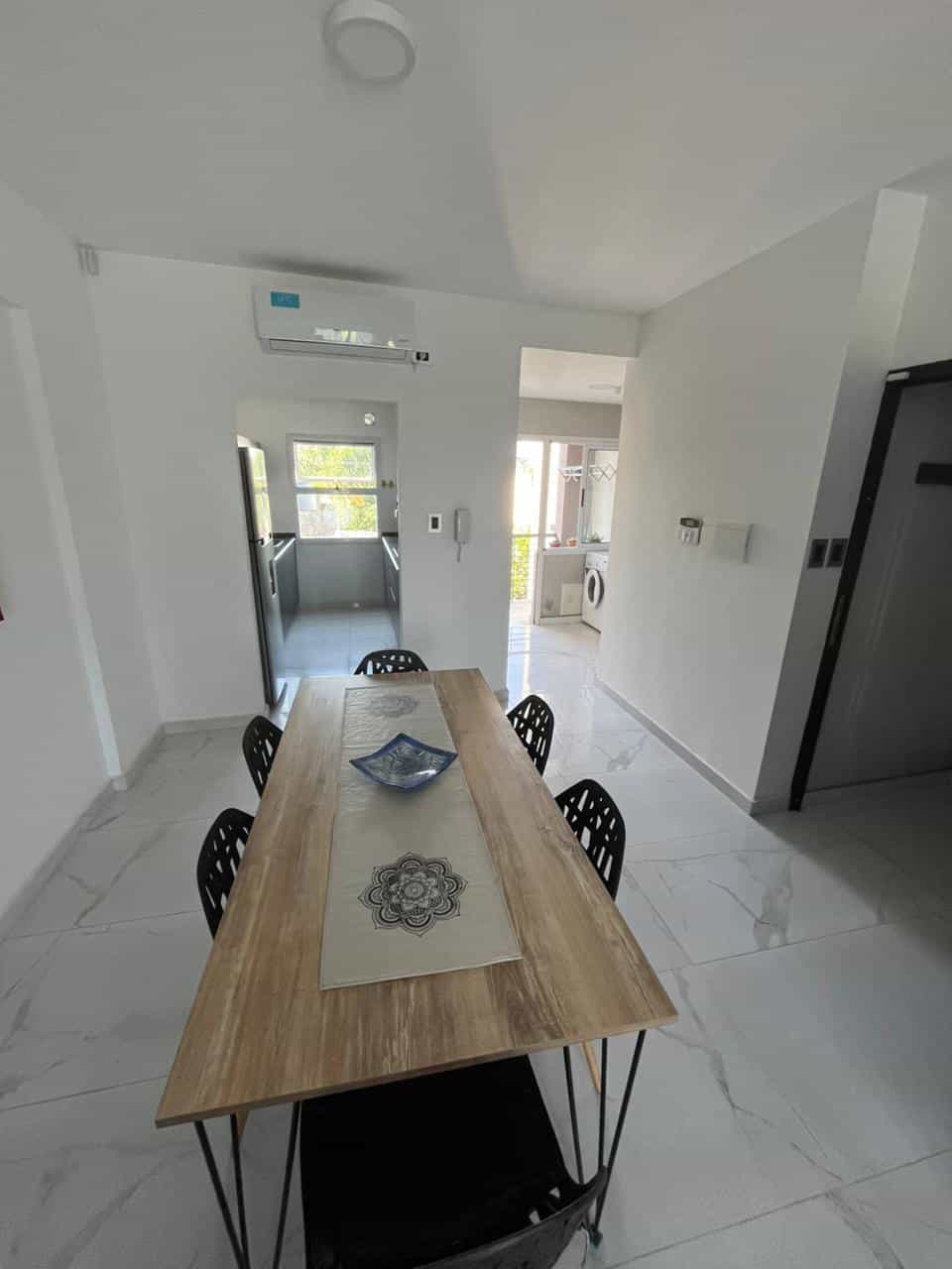 Imagen de la propiedad TRIPLEX PREMIUM CON VISTA AL RÍO EN VENTA (APTA CREDITO)