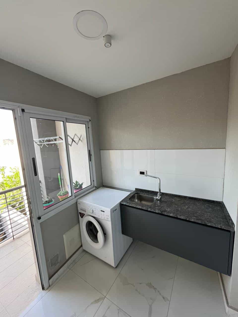 Imagen de la propiedad TRIPLEX PREMIUM CON VISTA AL RÍO EN VENTA (APTA CREDITO)