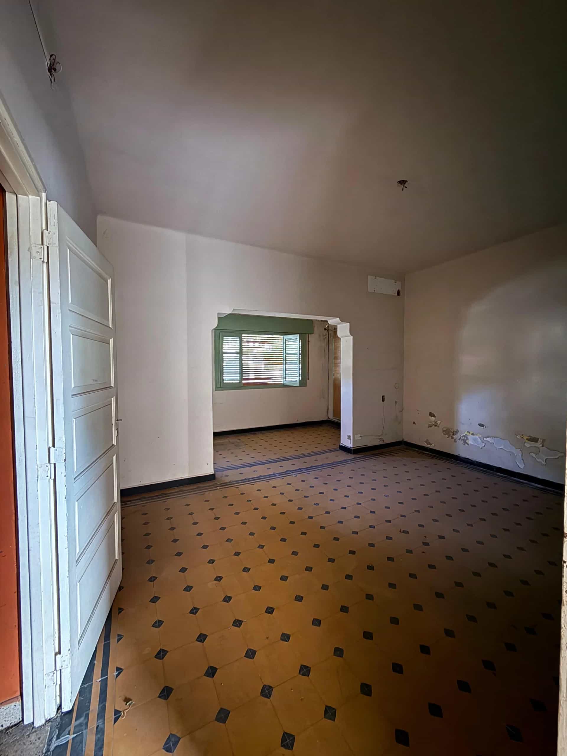 Imagen de la propiedad CASA CON DOBLE ACCESO + GALPON A LA VENTA
