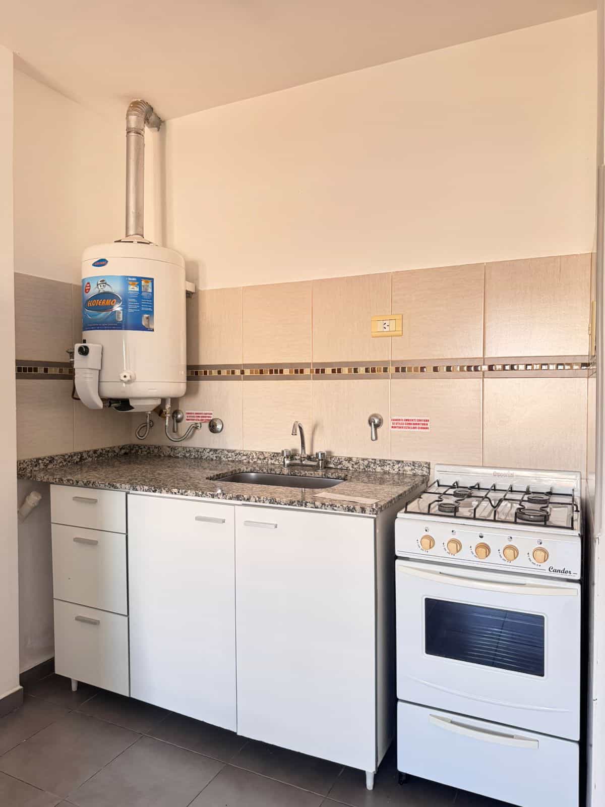 Imagen de la propiedad MONOAMBIENTE EN VENTA - PARANA