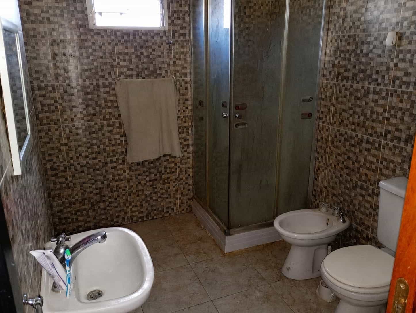 Imagen de la propiedad CASA EN VENTA SOBRE RUTA 12