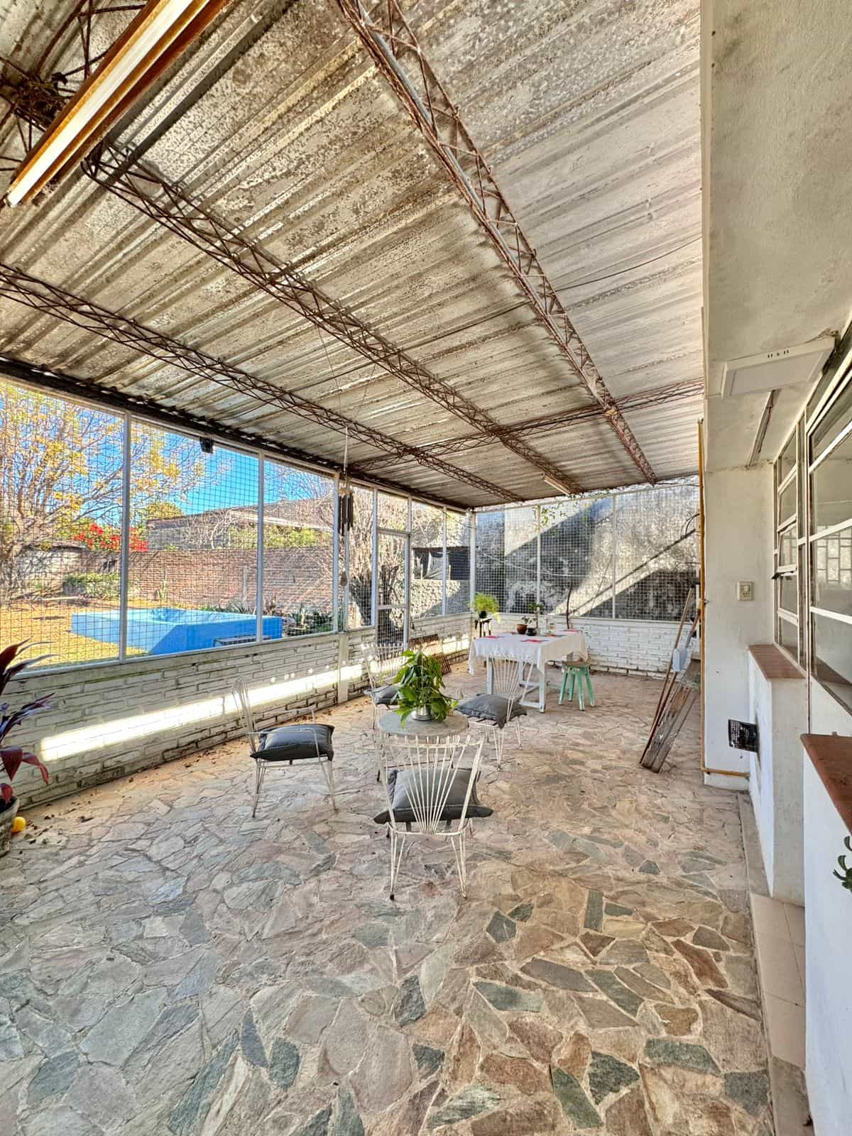 Imagen de la propiedad CASA EN VENTA - AV. ZANNI