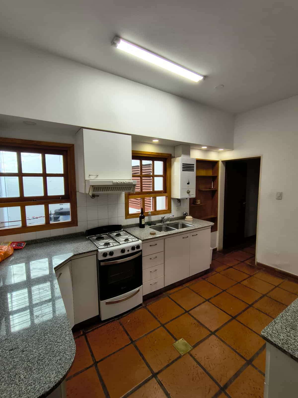 Imagen de la propiedad CHALET EN VENTA – PARANÁ