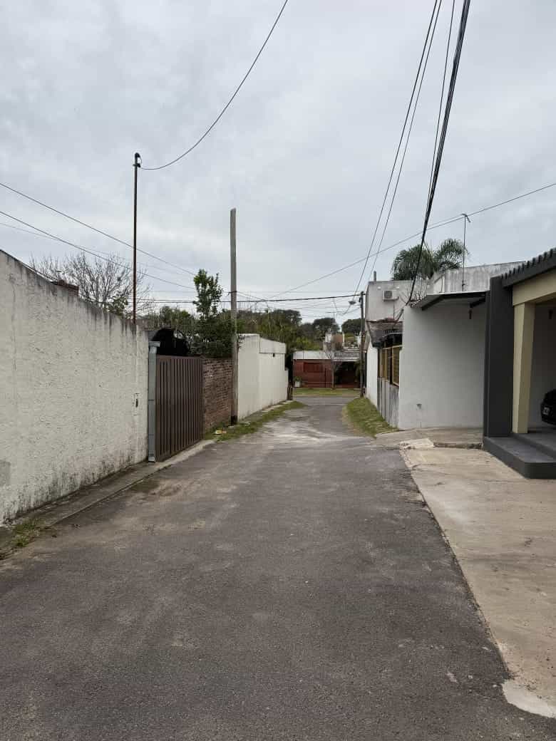 Imagen de la propiedad CASA 3 DORMITORIOS EN VENTA (APTA CREDITO)