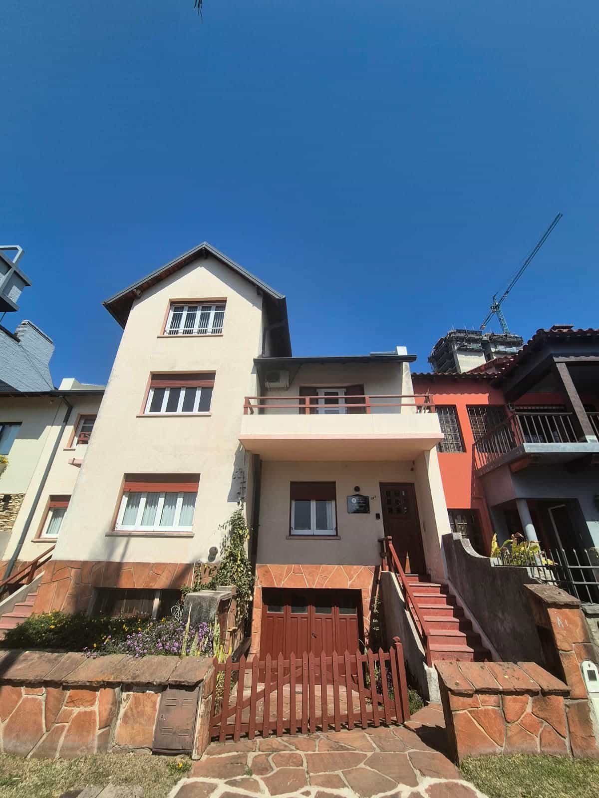 CASA EN VENTA FRENTE AL ROSEDAL | PARQUE URQUIZA