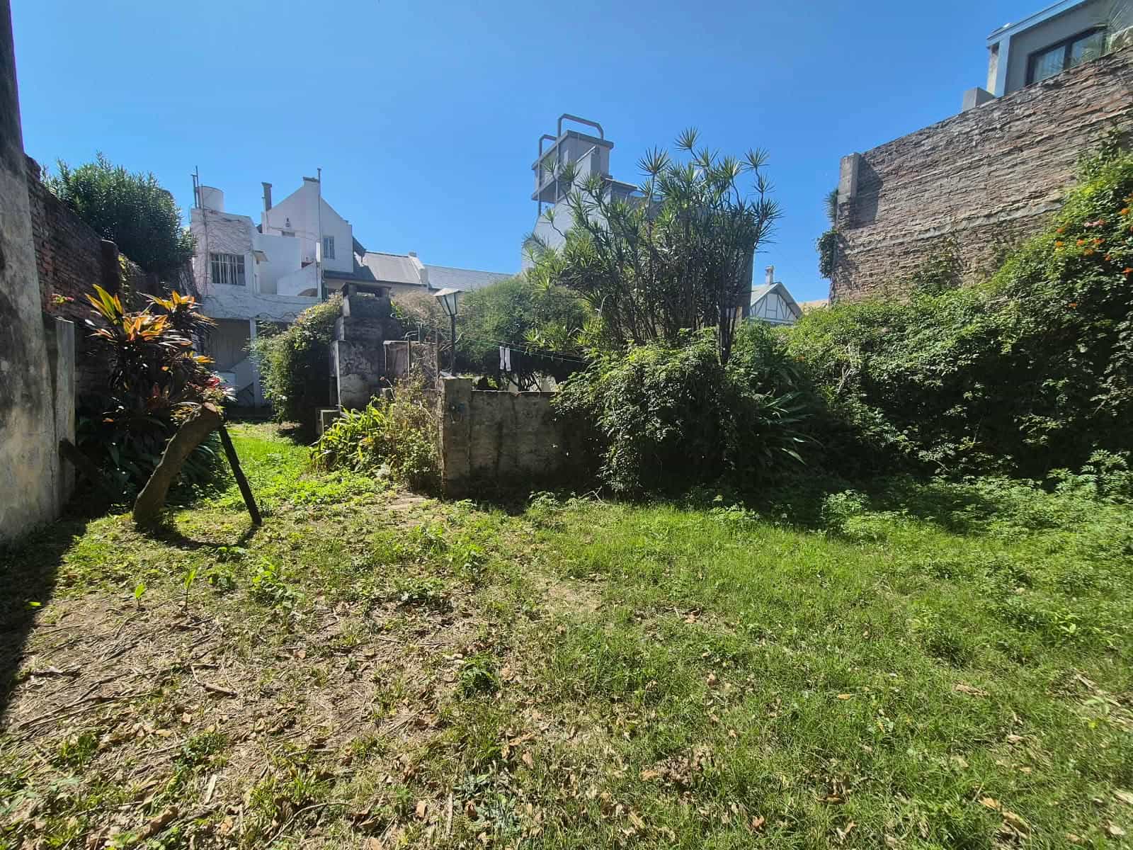 Imagen de la propiedad CASA EN VENTA FRENTE AL ROSEDAL | PARQUE URQUIZA